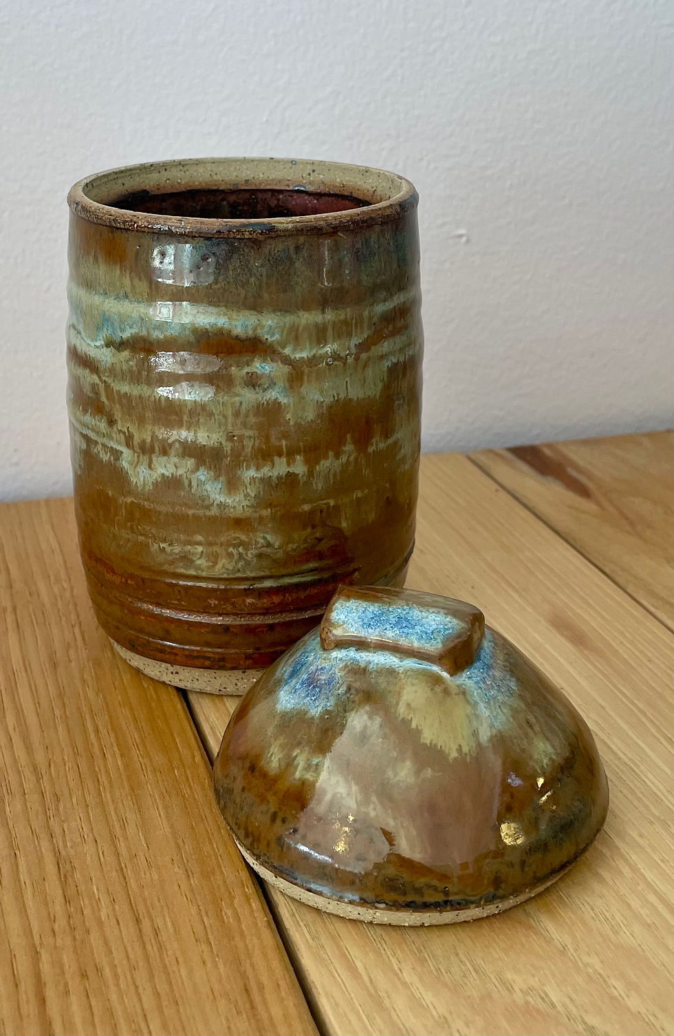 Thumbnail: Lidded Pots