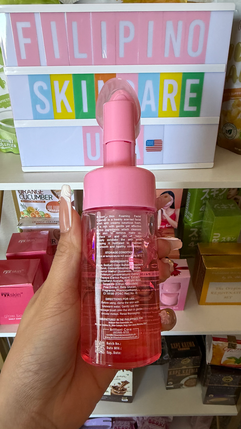 Thumbnail: Brilliant Skin Essentials Foaming Facial Cleanser - 100ml 