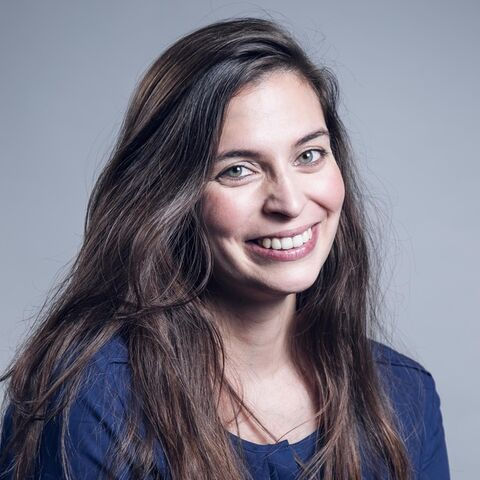 Finding Connection Without Losing Yourself: A Q&A with Dr Lisa Alfrey, Author of Dating Mindfully