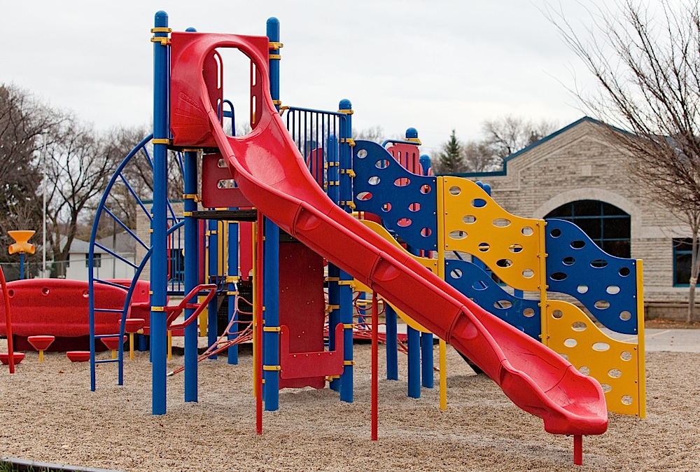 J & D Penner Playgrounds Winnipeg