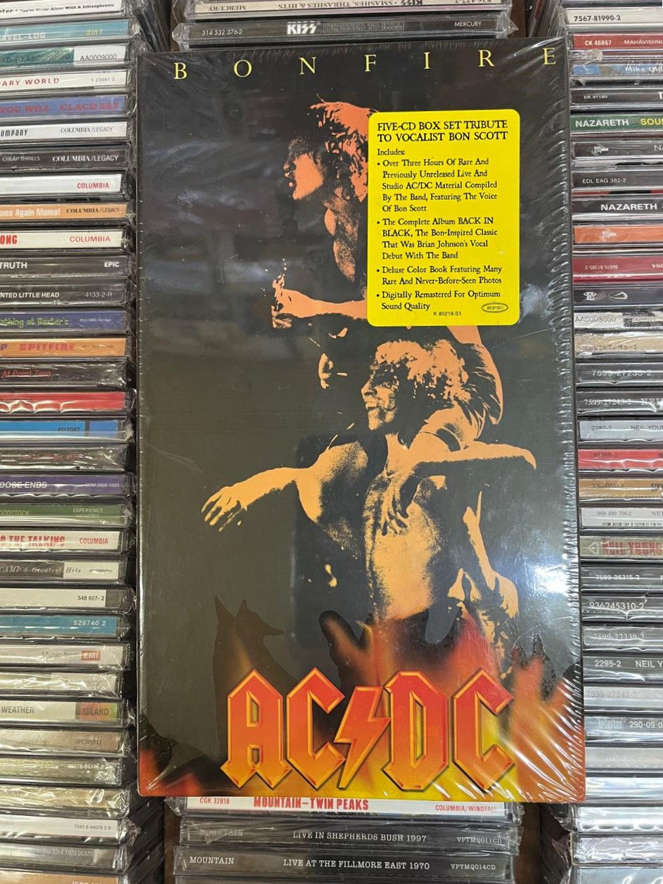 Miniatura: Box AC/DC - Bonfire (Importado US, 5 CD's + Livreto)  Lacrado Edição Limitada