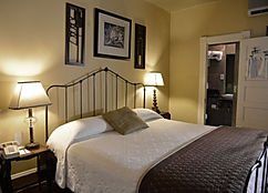 A one bed room with private bath