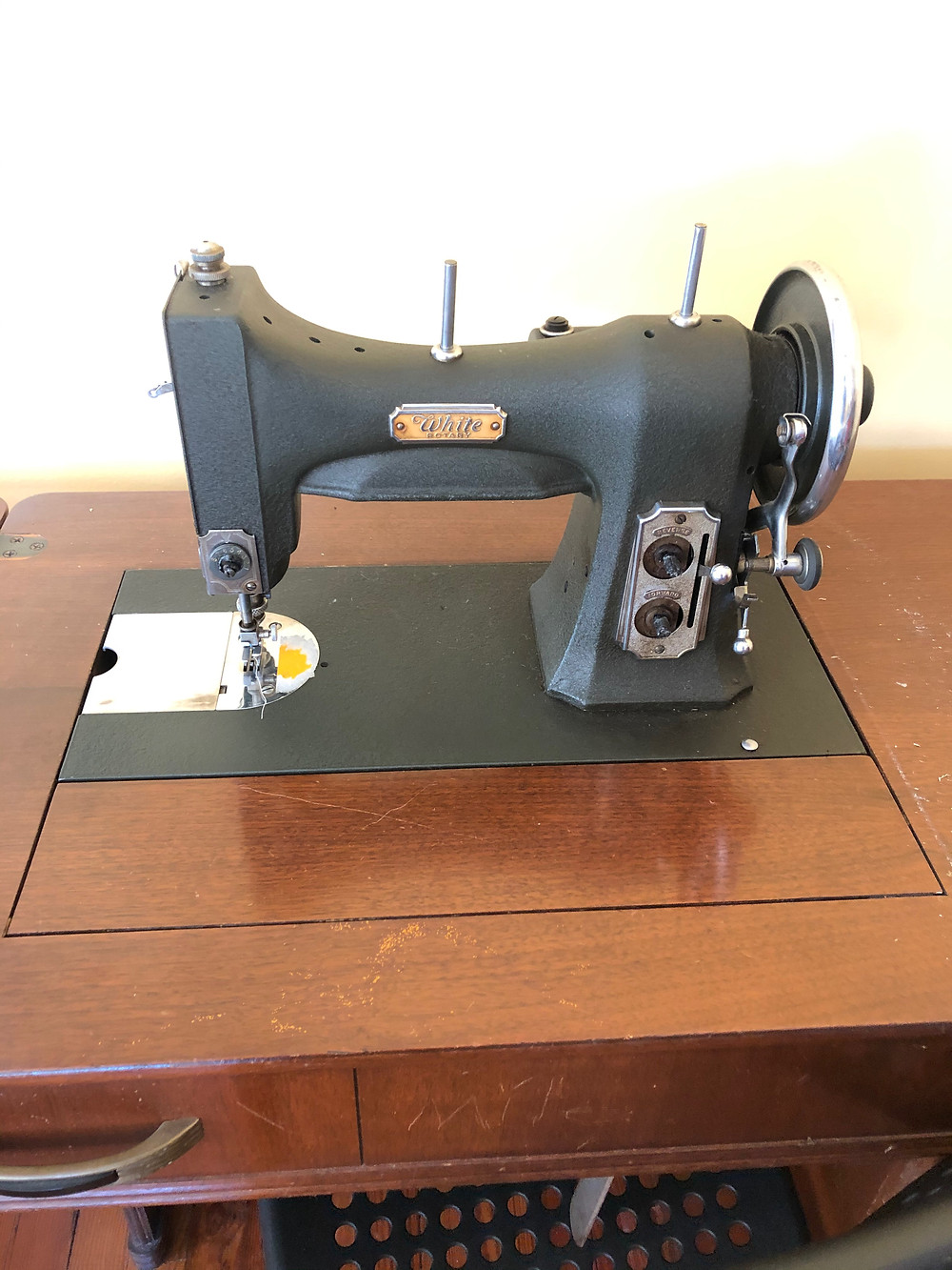 Vintage White Sewing Machine | How to Set up a Sewing Room with Hartford Stitch