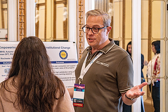 Poster Presenter A.png