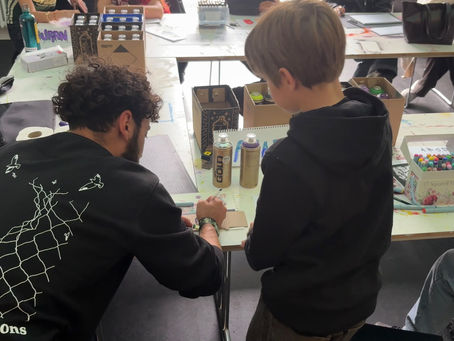 Streetart-Workshop am Weltkindertag: Urbane Kunst als Raum für Dialog
