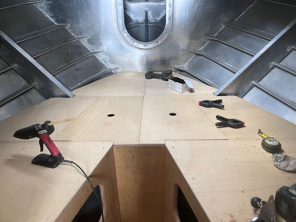 Forward bunk base