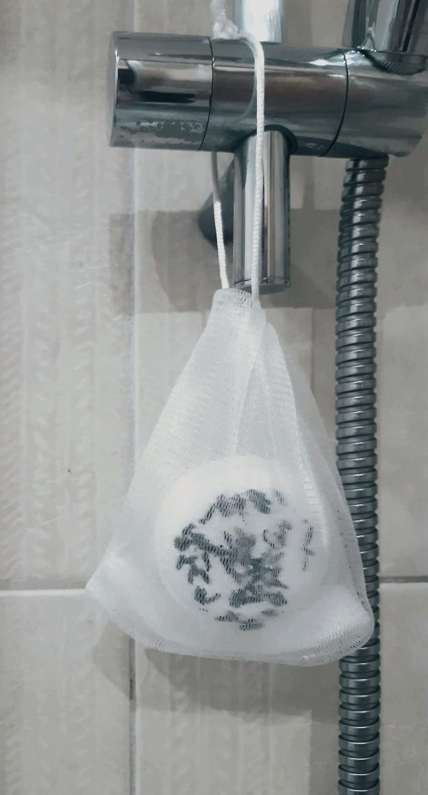 Thumbnail: Aromatherapy Shower Steamers