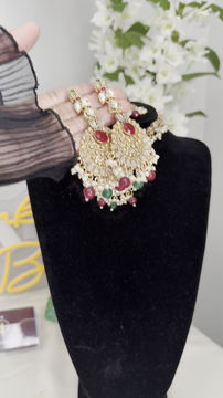 الصورة المصغرة: Noratan Necklace set with earrings & Tikka