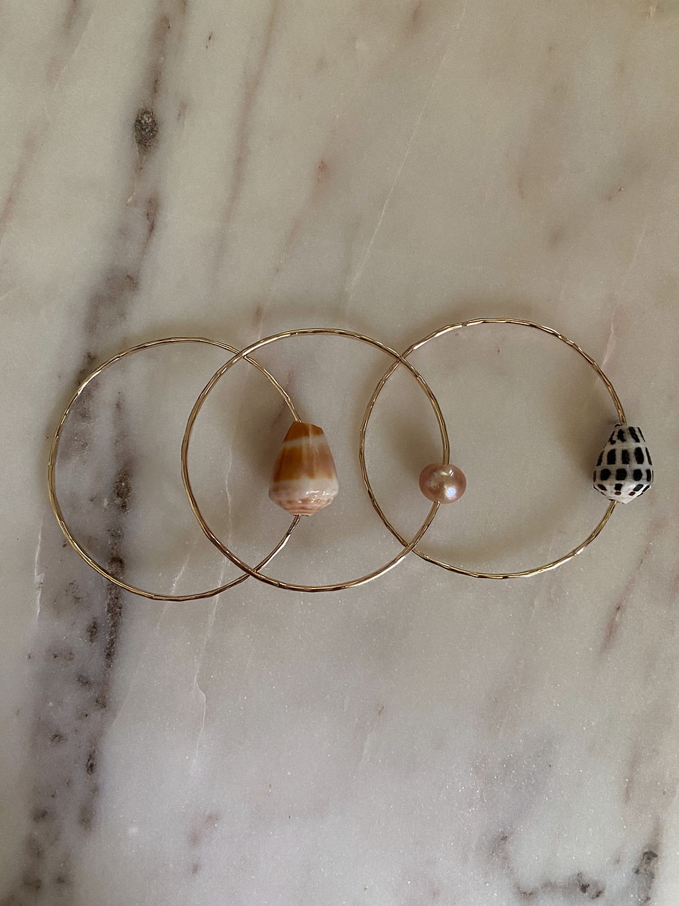 Thumbnail: EDISON +CONE SHELLS BANGLE SET