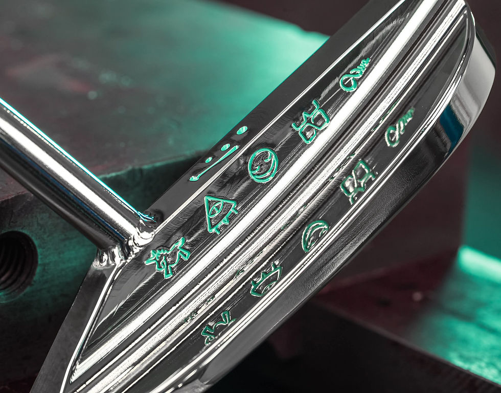 Thumbnail: Royal Dragon Tail Putter