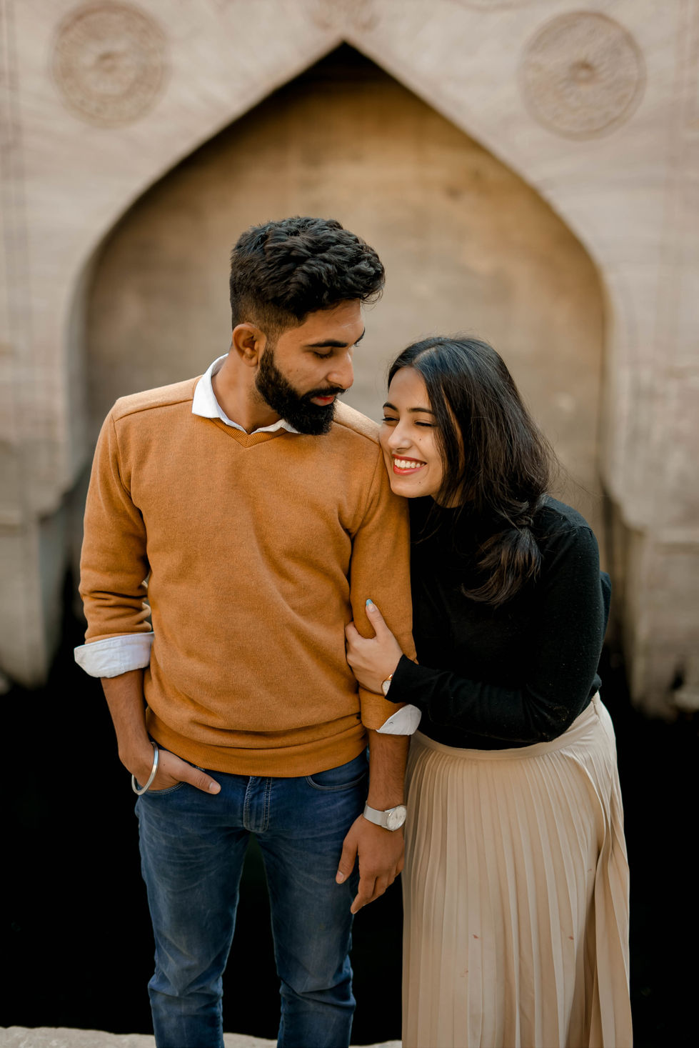 Couple portrait at Toorji Ka Jhalra stepwell Jodhpur