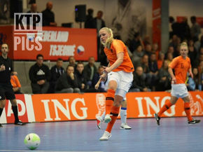 Nancy Loth en Amber Bandringa. Succes vol met Oranje