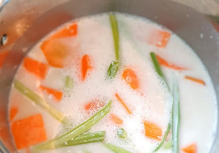 Gulrot og Søtpotet Suppe