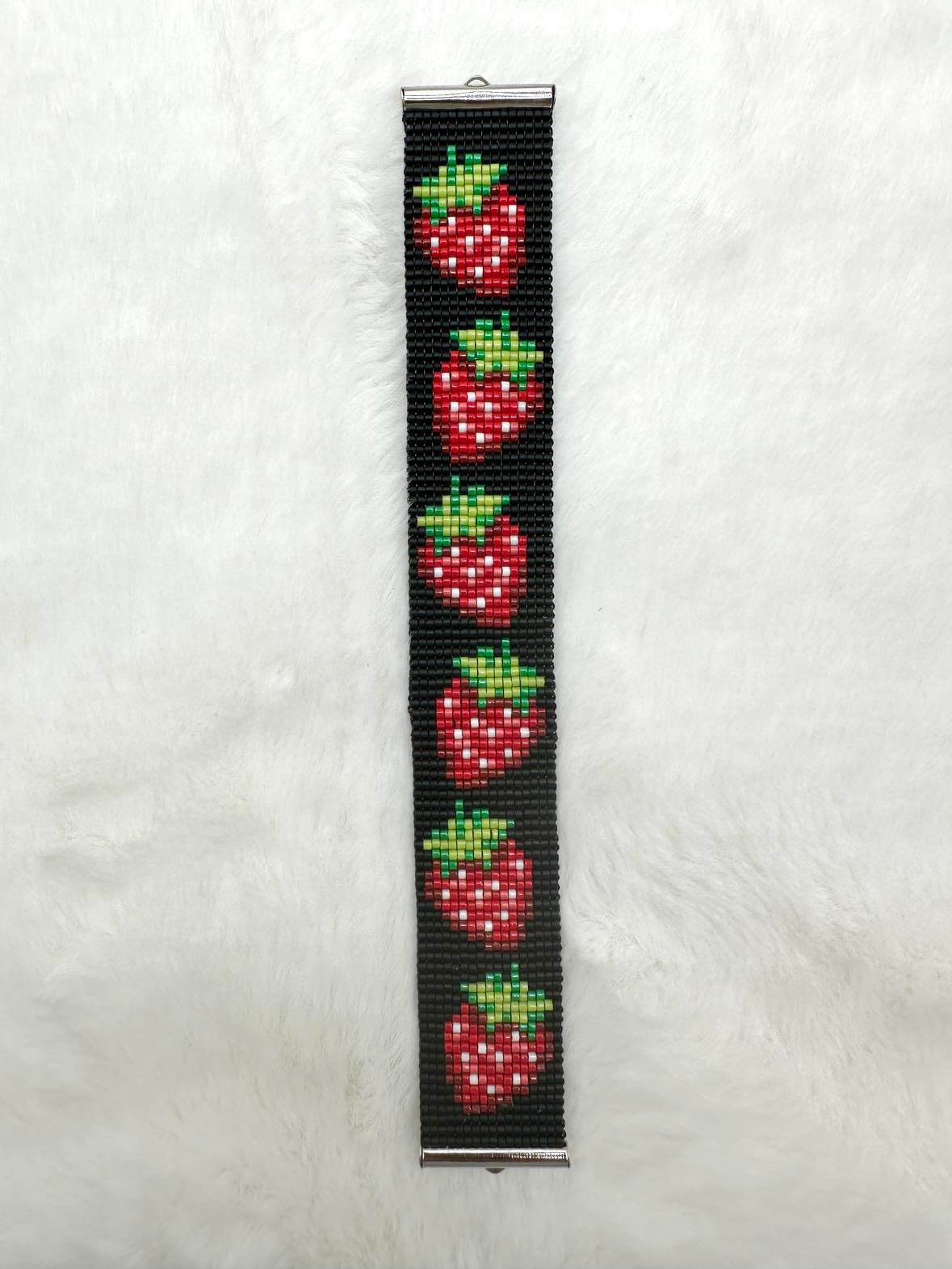 B-0045 - Strawberries - Black