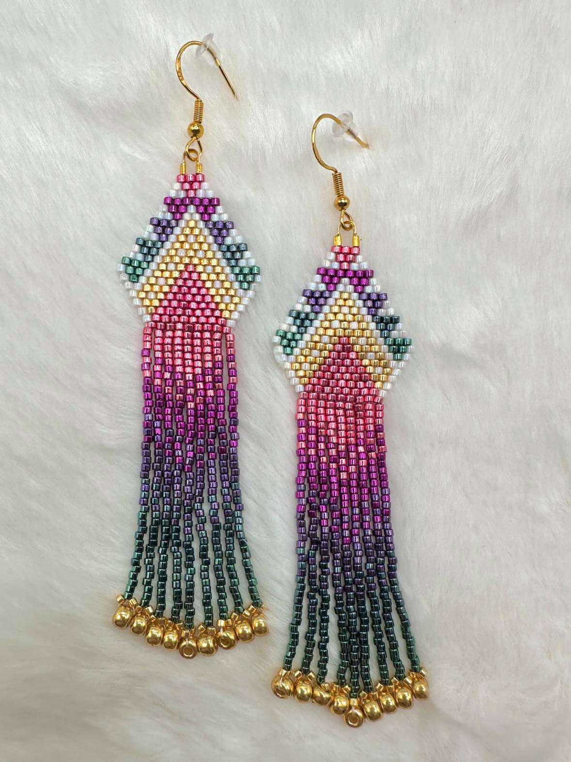 E-0026 - Metallic Rainbows