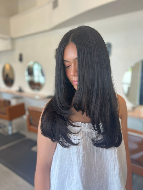 Blunt Long Layered Haircut by Ashley