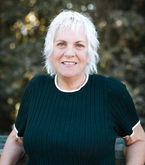 Francine Colao-Willow Salon, Tacoma WA Stylist