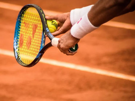 正手击球与反手击球:技巧与比较