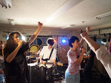 ELL×ファミレド市合同ライブ!