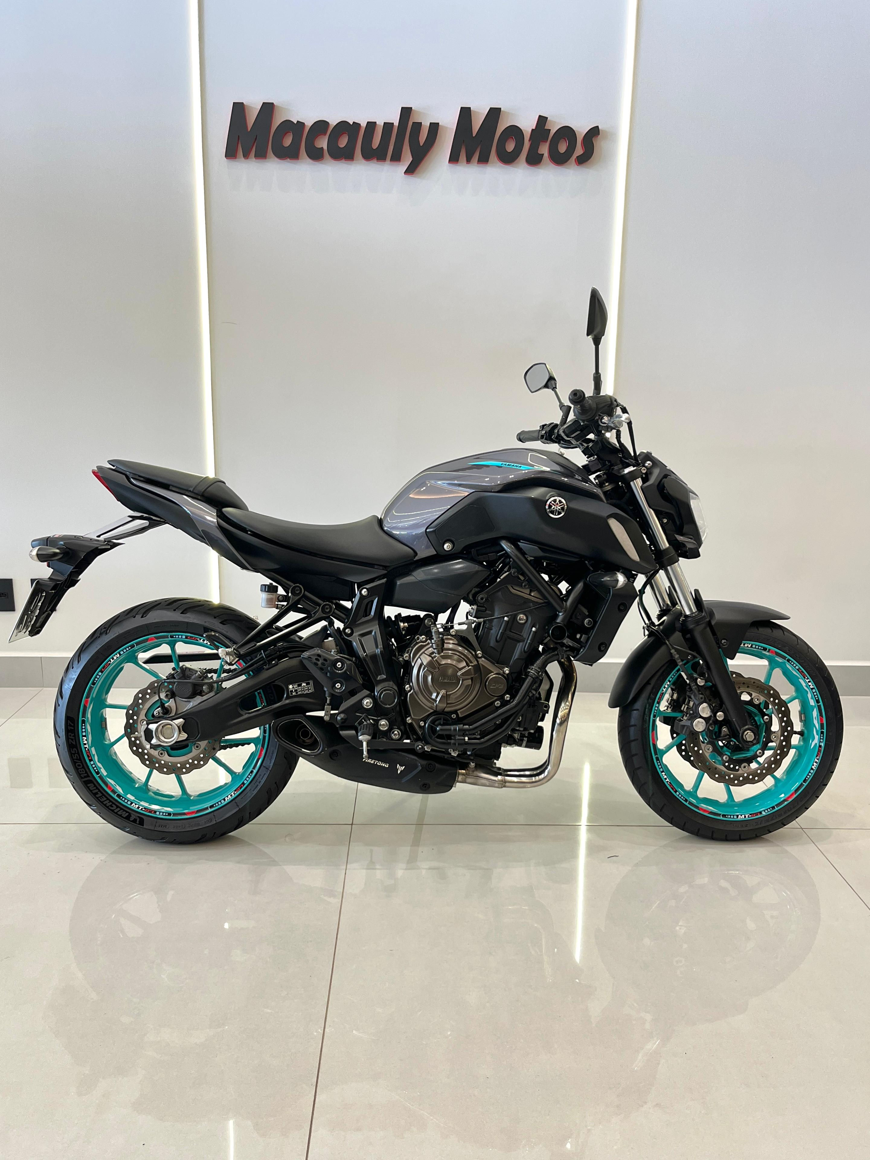 YAMAHA MT-07 ABS 2025