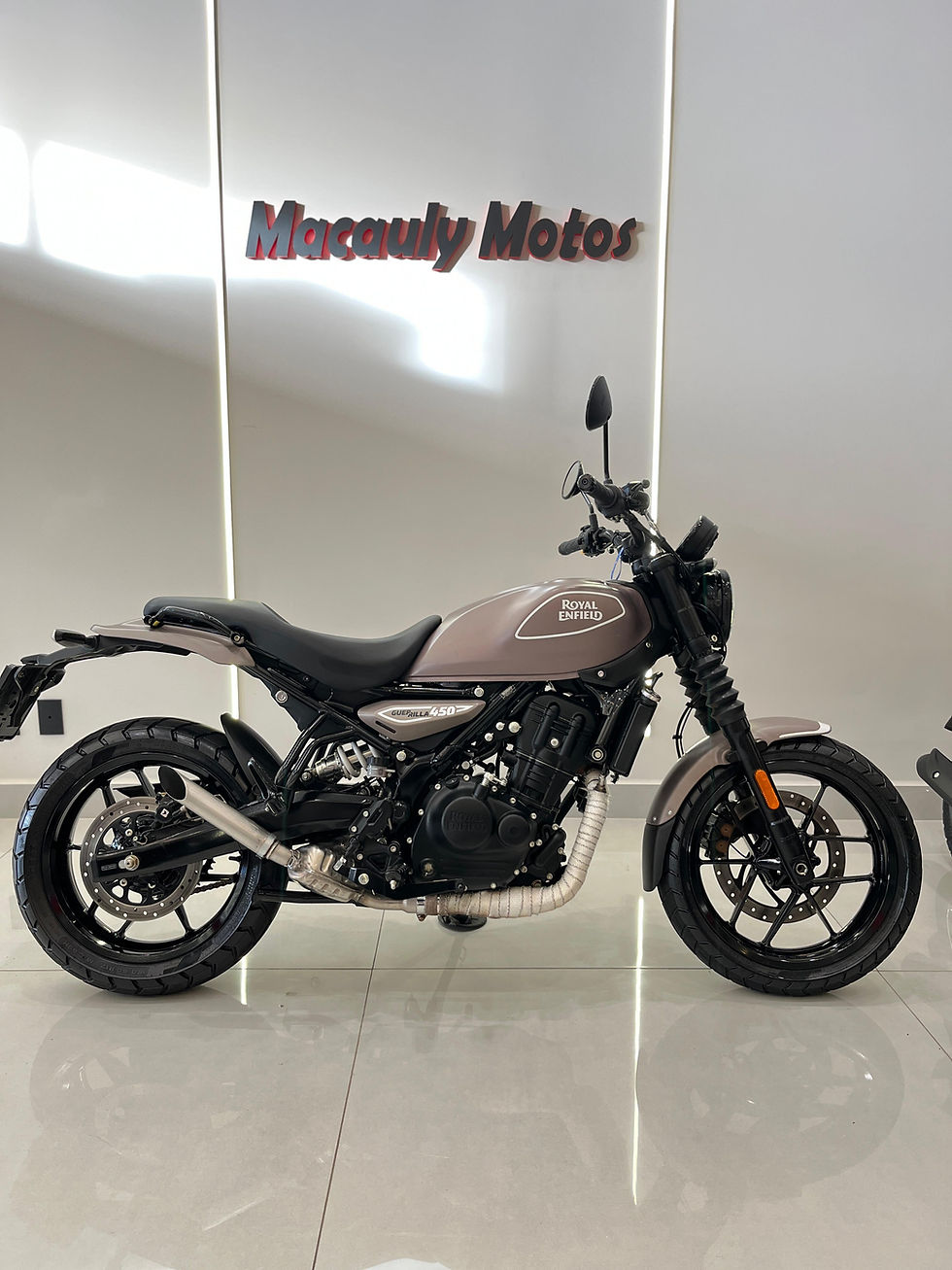 Miniatura: ROYAL ENFIELD GUERRILLA 450 2026