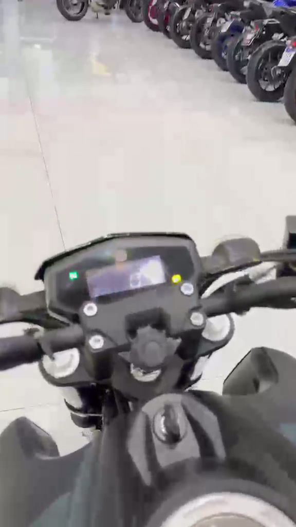 Miniatura: YAMAHA FZ15 FAZER 2025