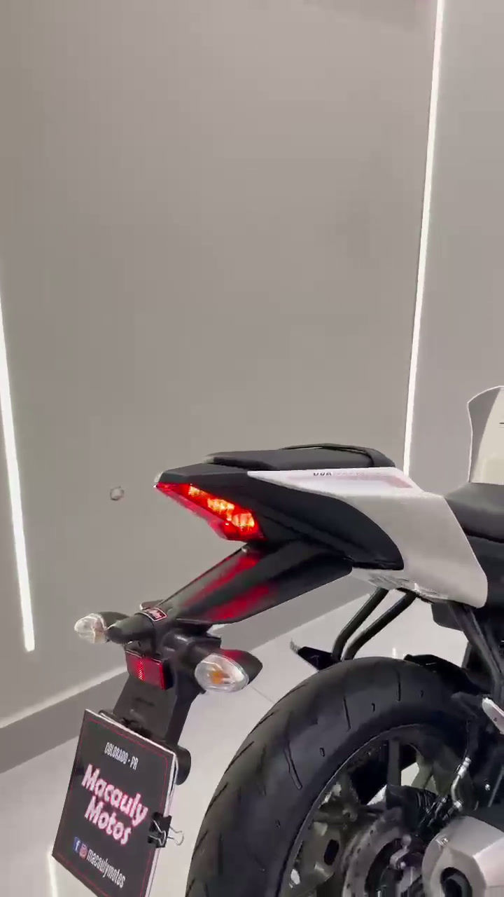 Miniatura: YAMAHA YZF-R15 ABS 2026
