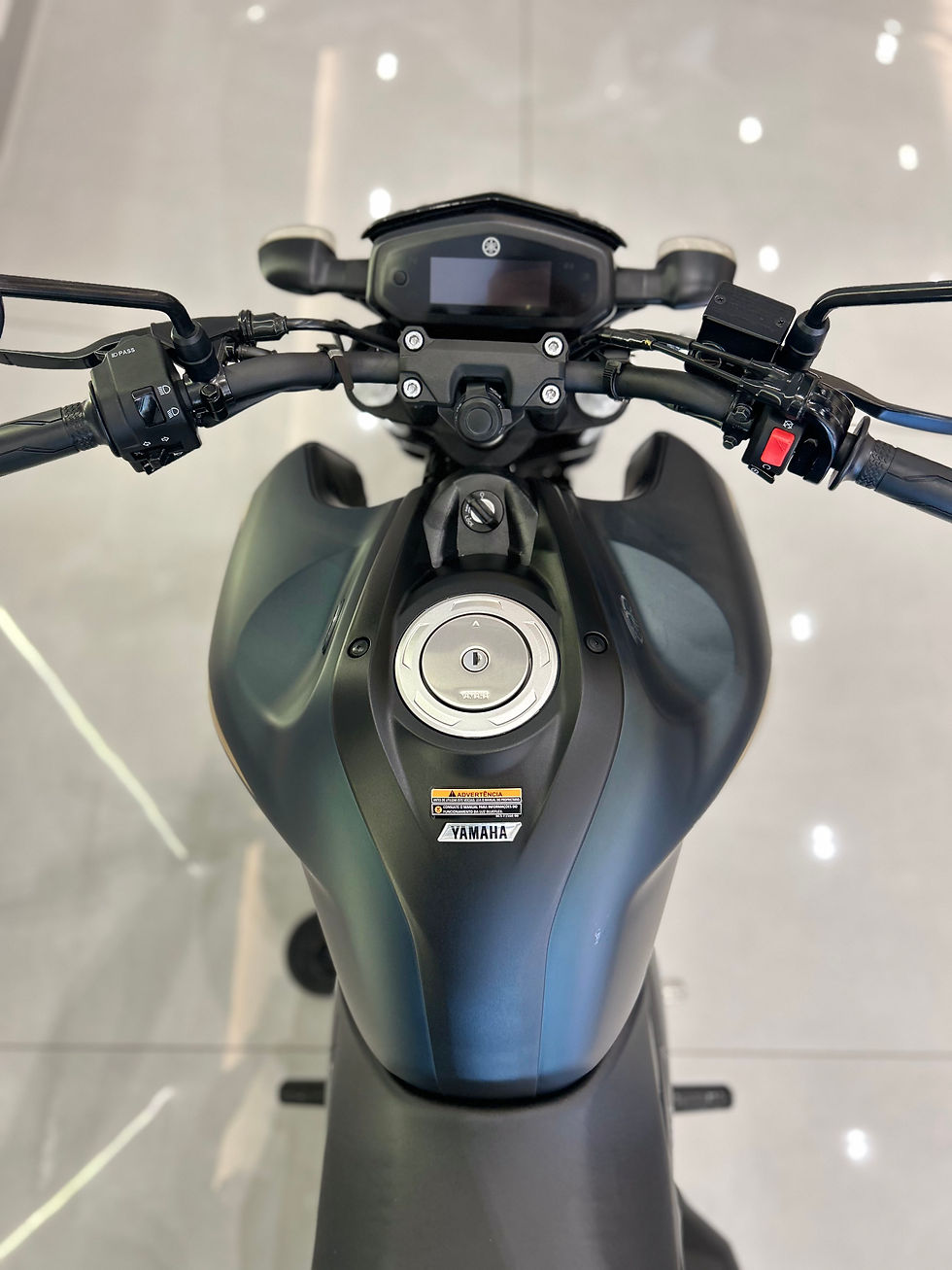 Miniatura: YAMAHA FZ15 FAZER CONNECTED ABS 2025