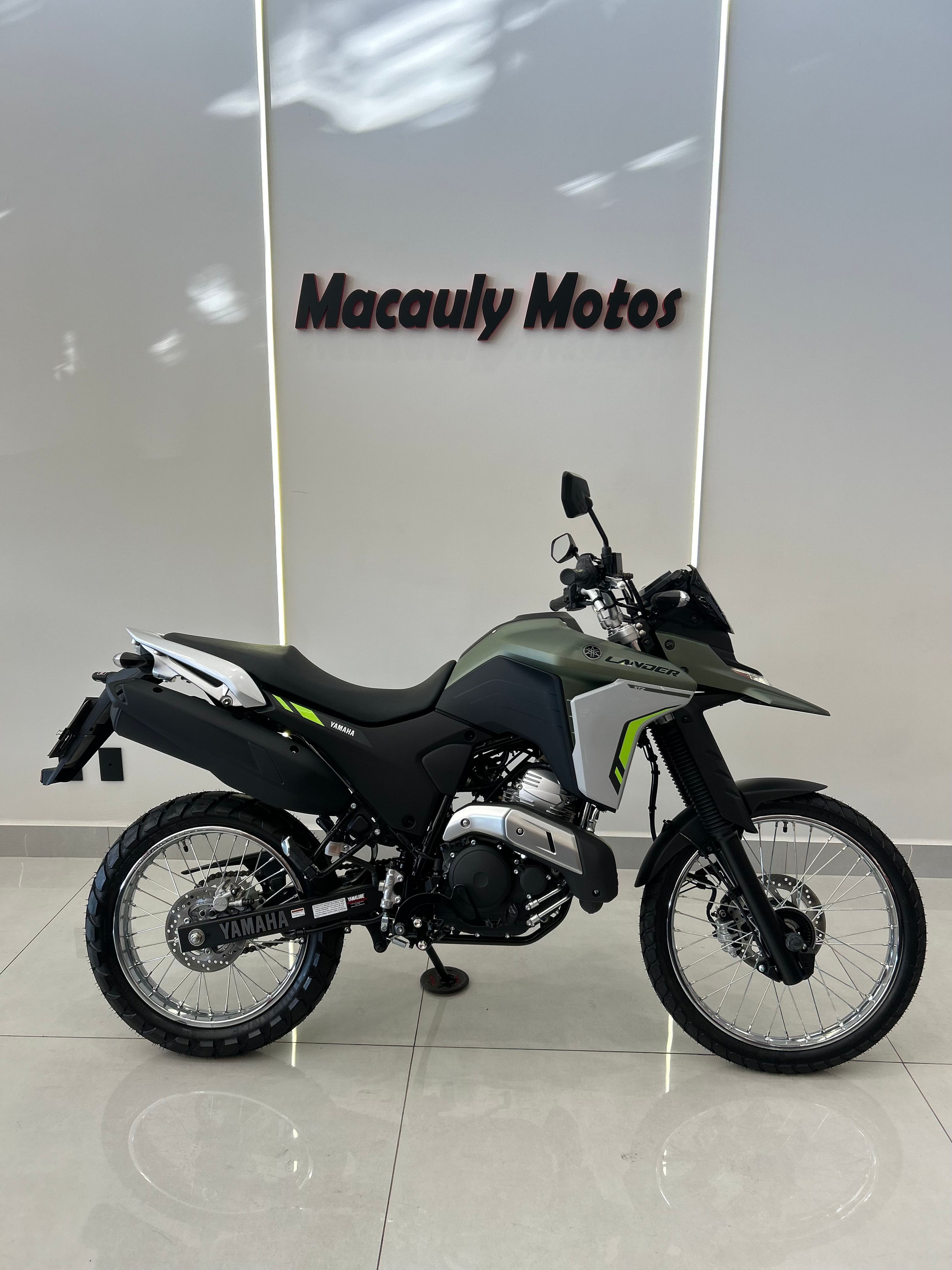 YAMAHA XTZ 250 LANDER CONNECTED ABS 2026