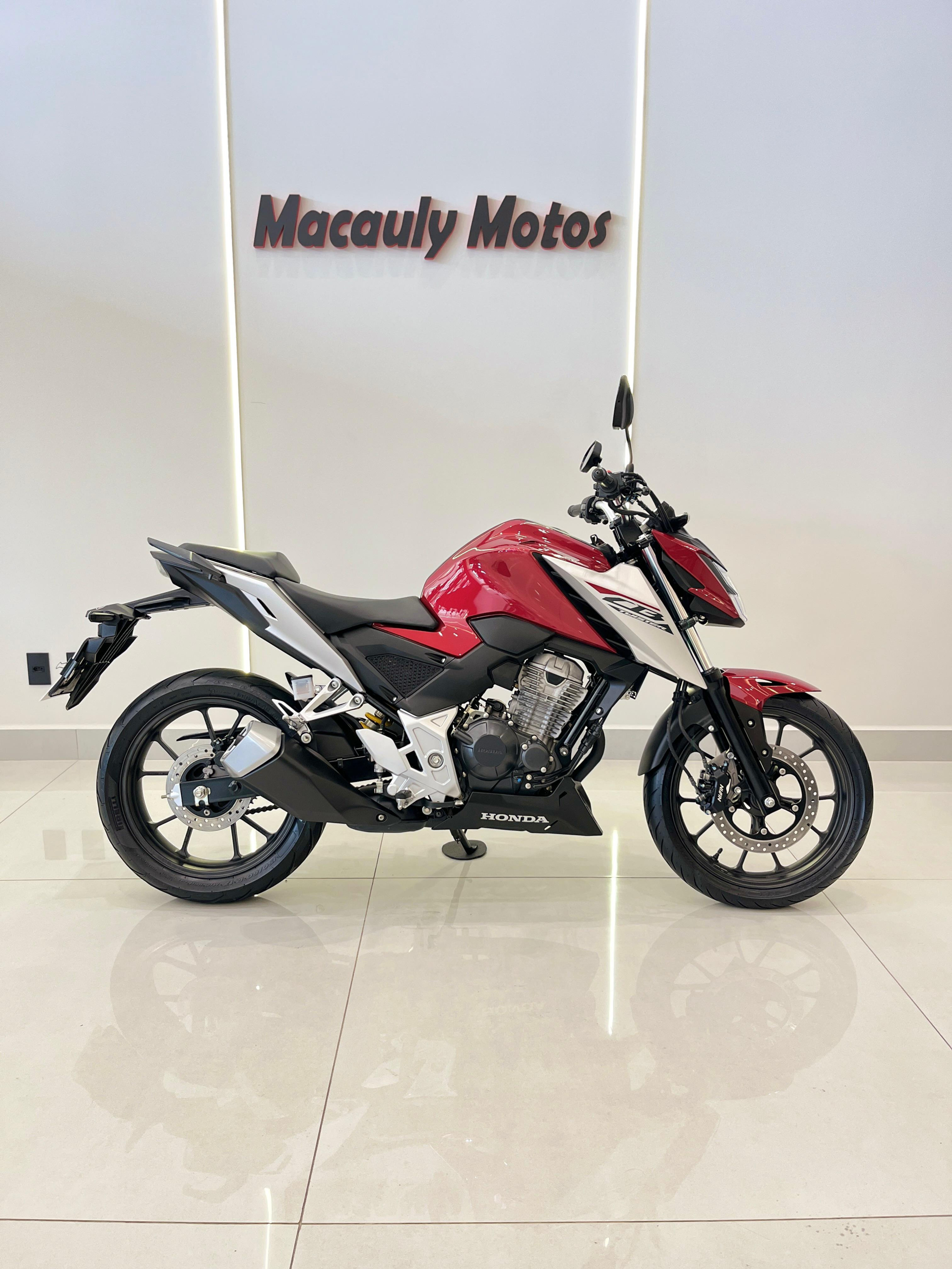 HONDA CB 300F TWISTER CBS 2026