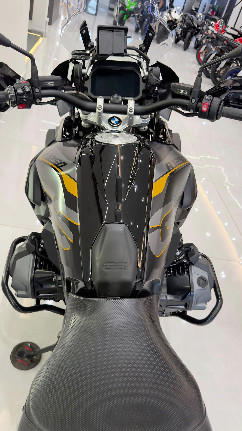 Miniatura: BMW R1250 GS PREMIUM EXCLUSIVE 2020