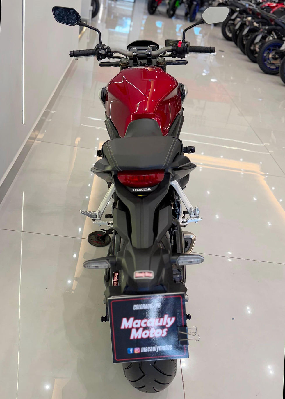 Miniatura: HONDA CB650R 2020