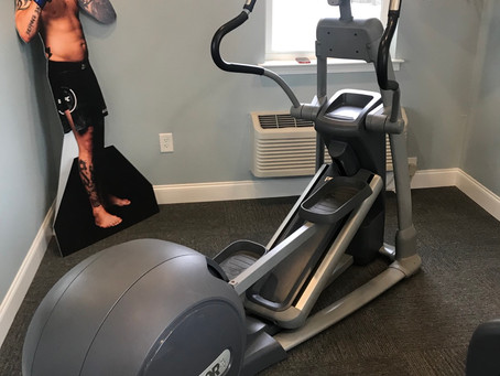 An Elliptical Trainer to replace our Treadmill !
So quiet you can’t hear it outside of the gym😁
