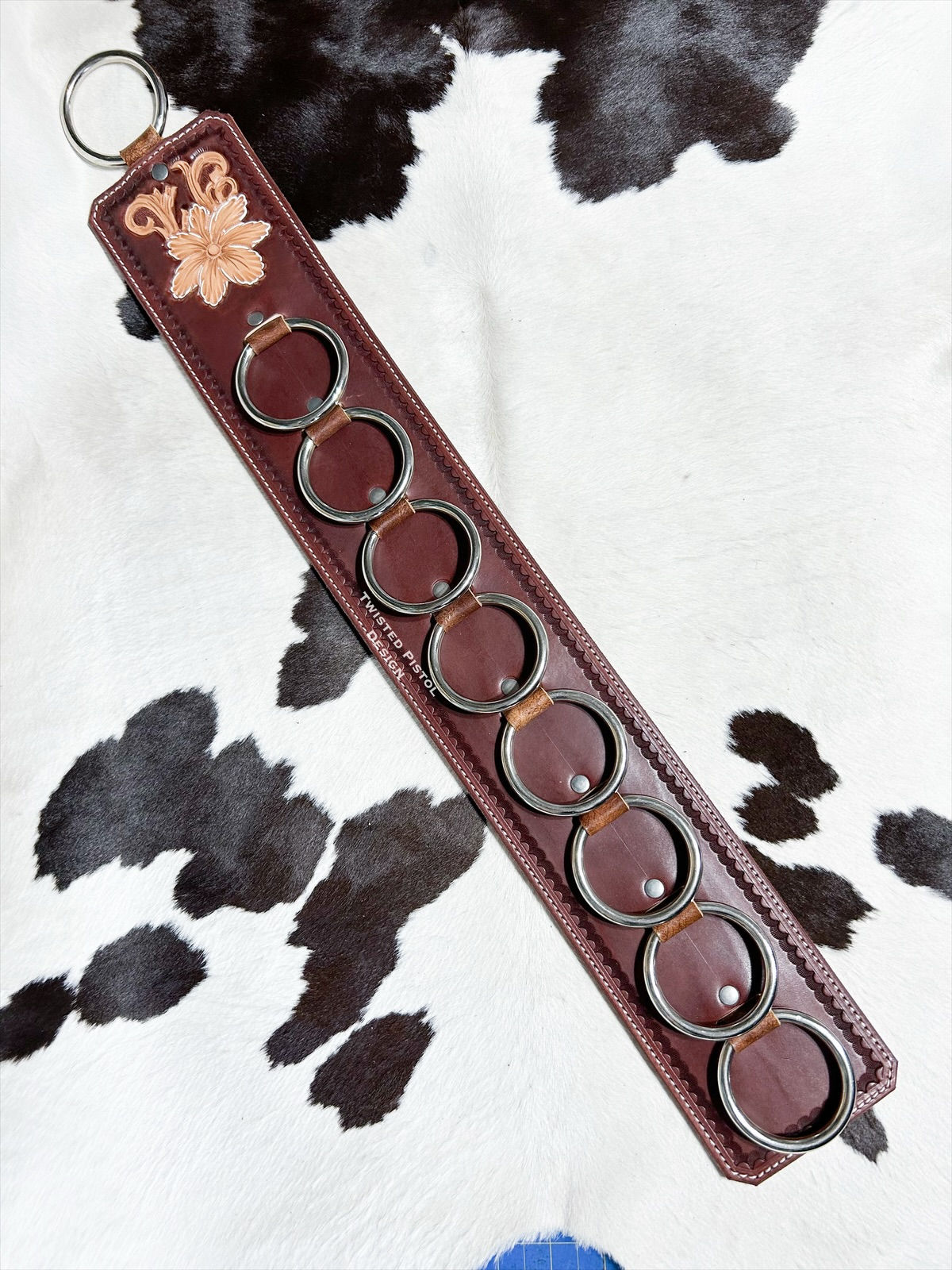 8 Ring Wild Rag Hanger