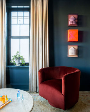 Return to Miracle on 13th - 2nd Floor