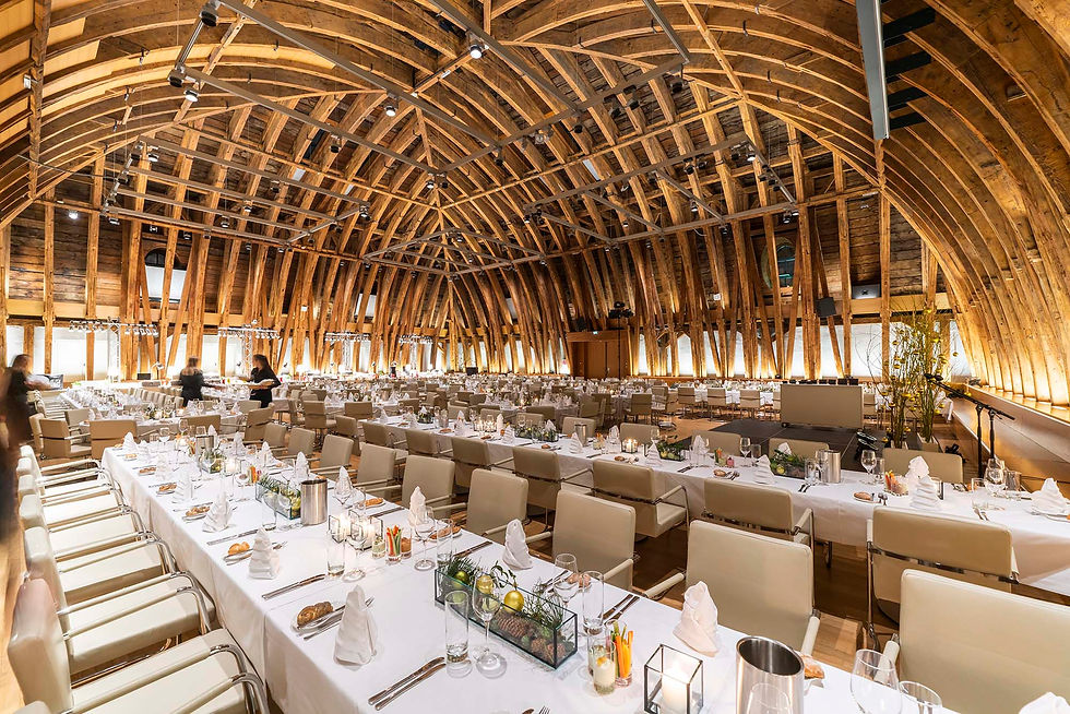 dinner in der kuppelhalle der tu