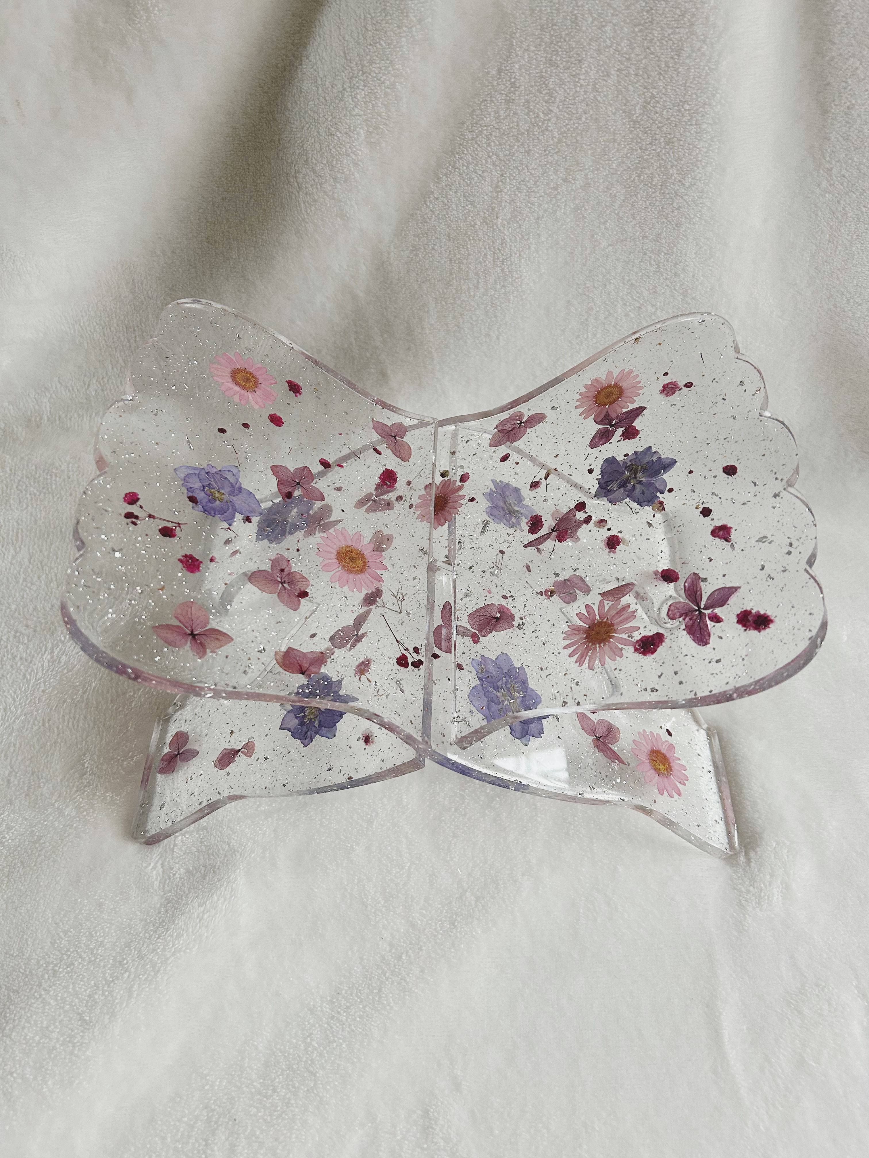Petal Confetti Resin Rehal