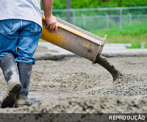 Só não compõem base do ISS materiais de construção que se sujeitem ao ICMS