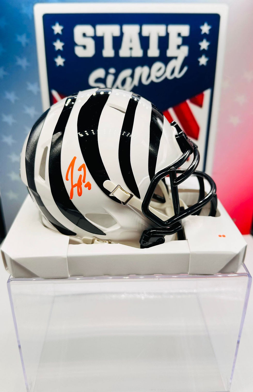 Joe Burrow Autographed Cincinnati Bengals Speed Mini Helmet – Fanatics Authentic