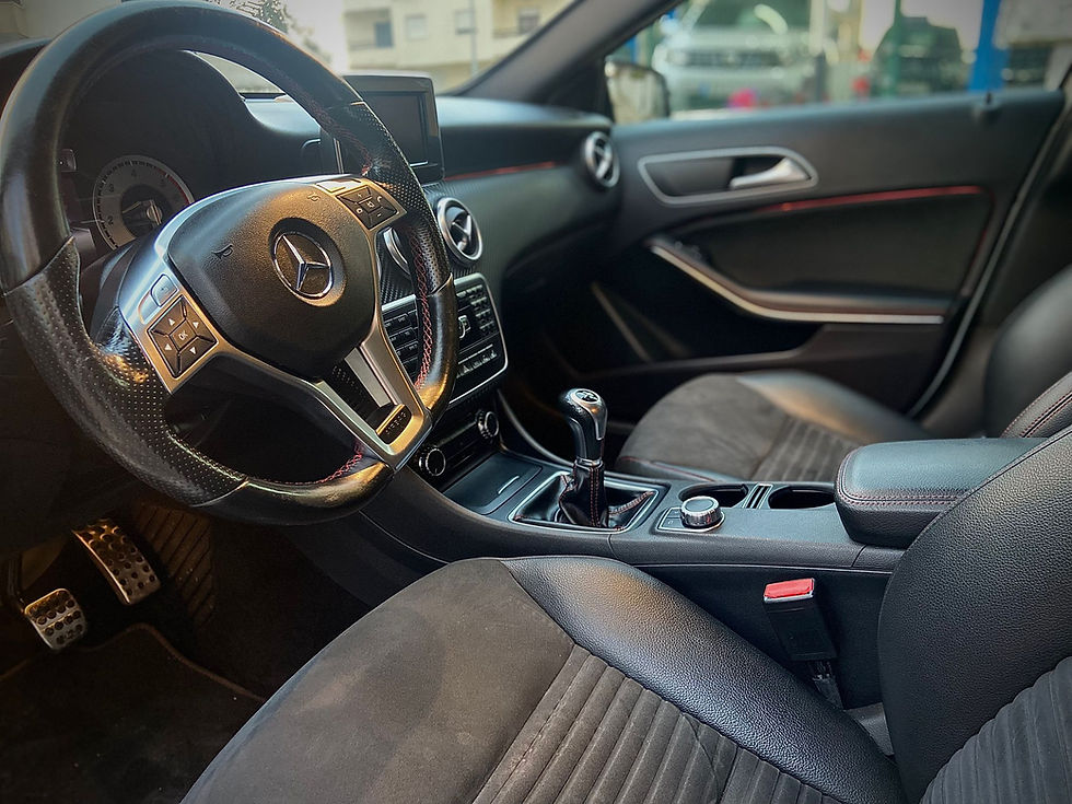 Miniatura: MERCEDES-BENZ A180 KIT AMG 