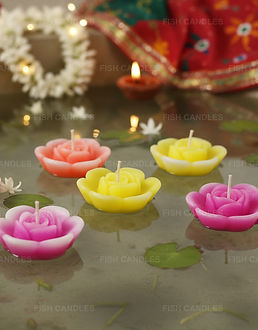Water Floating Candle Rose B new.jpg
