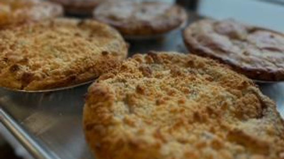8" Apple Crumble