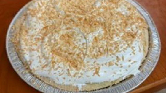 8" Coconut Cream Pie
