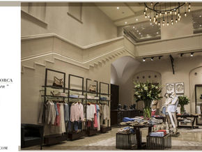 Massimo Dutti in Palma. This is the womens flagshipstore