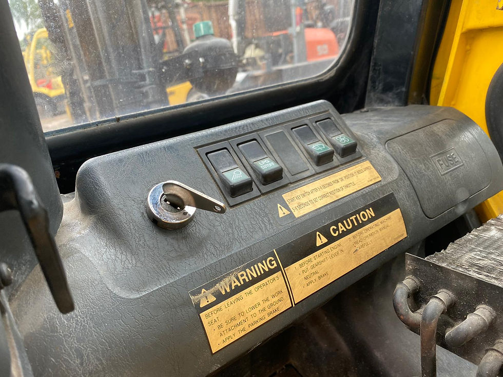 Миниатюра: 103.Hyundai 25L-7