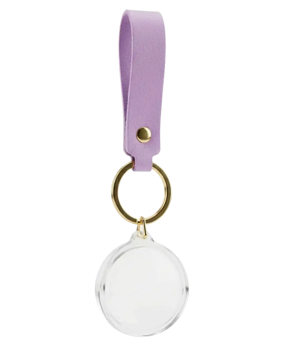 Fotobox Hochzeit Graz Preise: Memory Keychain als Add-on, Foto-Schlüsselanhänger aus Leder neben Lennard