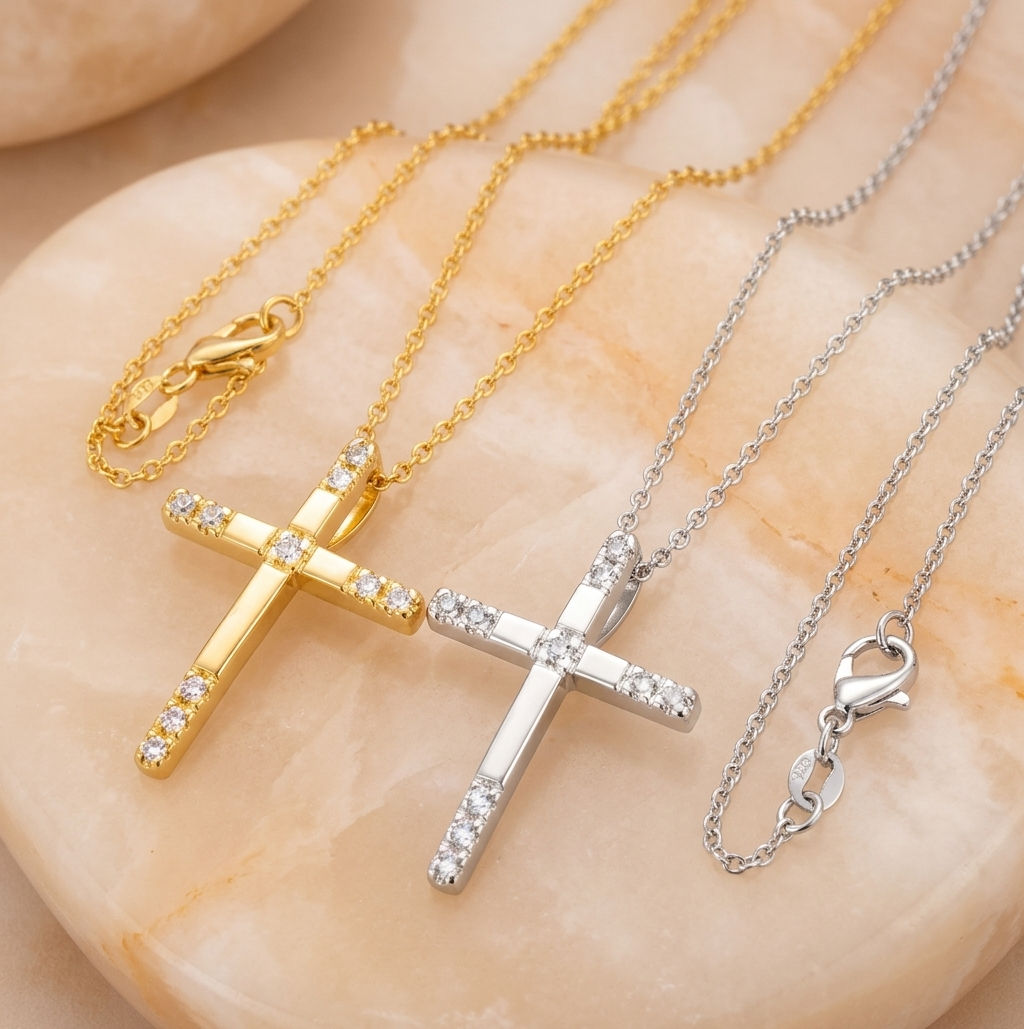 18K gold and cubic zirconia necklace.
