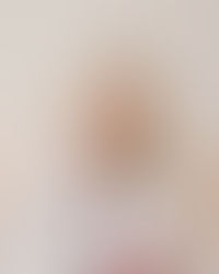 The Art of Letting Go: Moving Through Negative Thoughts to Build a Healthier Mindset