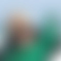 Lucky: The Cookie That Changed Everything (A Food Allergy Story About Survival, Motherhood, and Purpose)