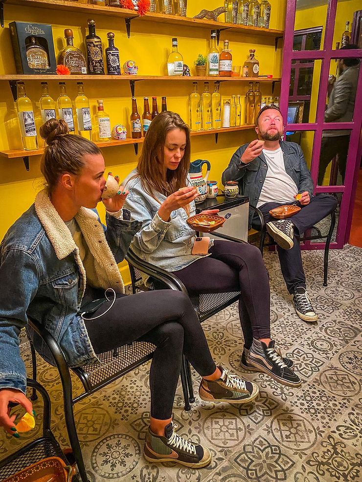 PEOPLE TRYING MEXICAN SPIRITS AT MEXICAN SPIRITS CLUB IN LA PAZ